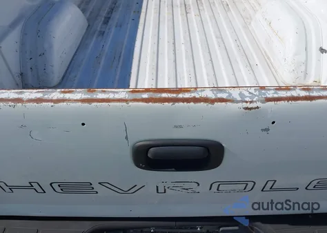 1999 Chevrolet Silverado 1500 from USA, damaged, VIN 1GCEC14WXXE244589